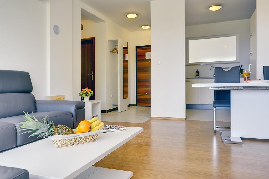 Apartments Vea Pula Exterior photo